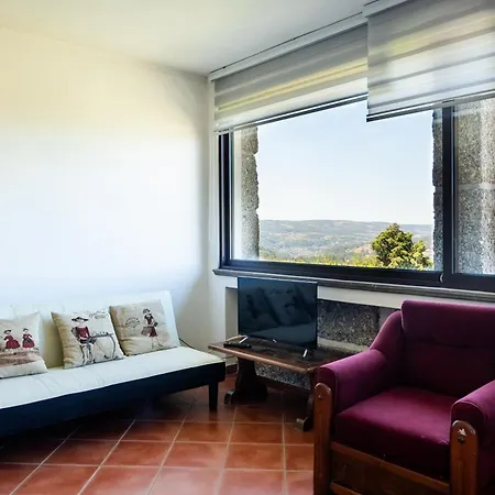 בית נופש Casa Da קסטלו דה פייבה